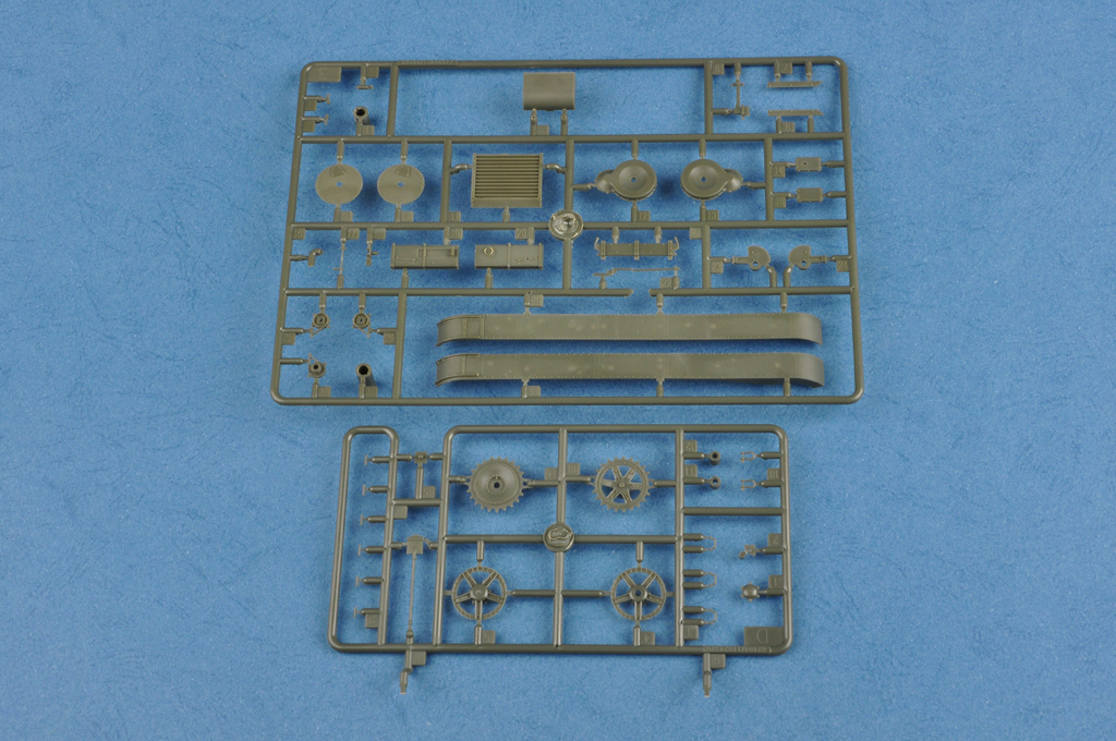 自卫队模型 收藏 苏联T-26轻型坦克1938年82497-1/35系列-HobbyBoss模型