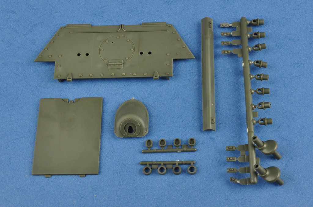Soviet T-34/85 82602-1:16-HobbyBoss