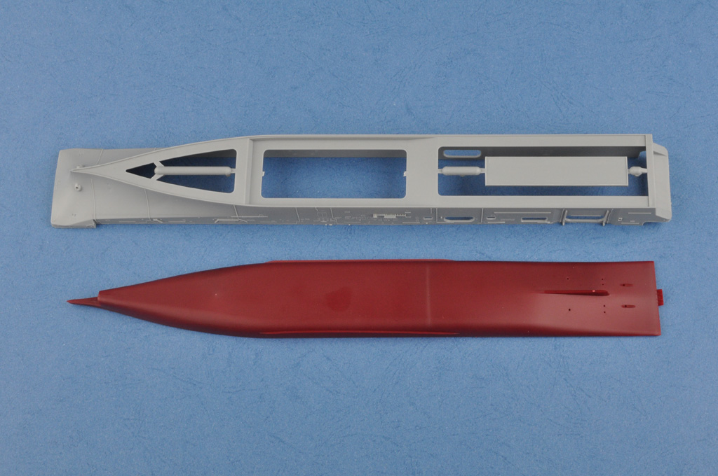 美国海军巴丹号两栖攻击舰83406-1/700系列-HobbyBoss模型