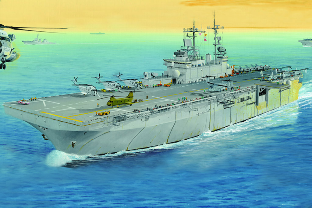 Hobbyboss 83402 1/700 USS Wasp LHD-1 