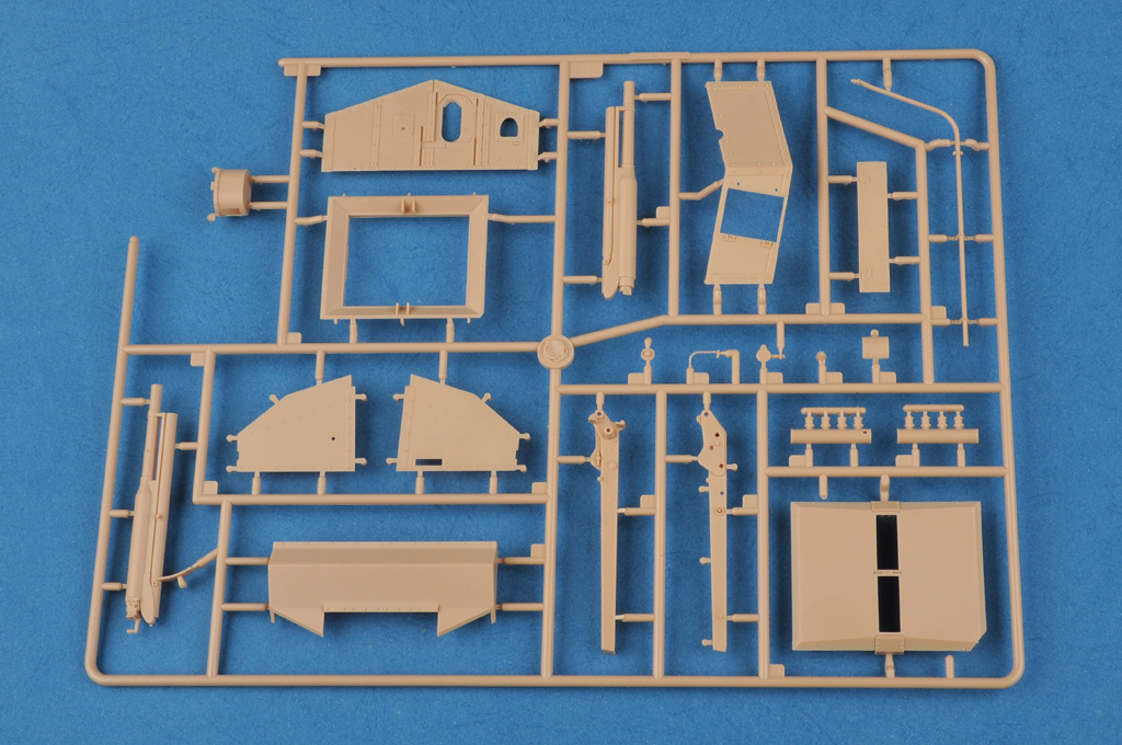 Maquette Char Lourd Français Saint-Chamond Hobby Boss 1/35 - Échelle 1/35