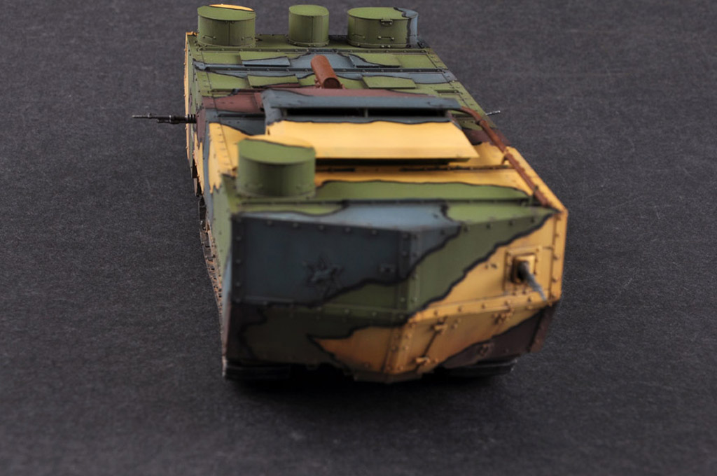 Trumpeter 83858 French Sainnt-Chamond Military Heavy 1/35 Tank Early Model Car 