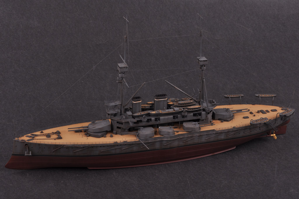HobbyBoss Models 1/350 HMS Lord Nelson