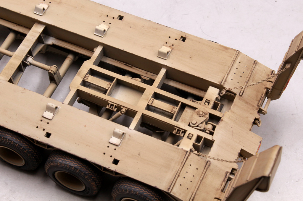 M911重型牵引车及M747重型半挂车85519-1/35系列-HobbyBoss模型