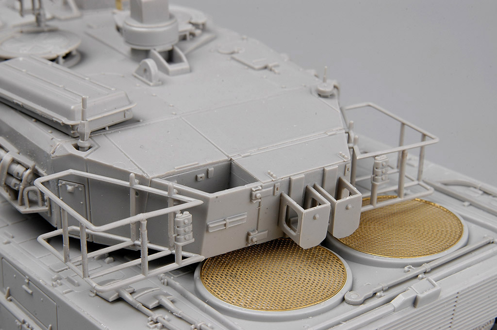 Leopard 2 A5/A6NL 82423-1:35-HobbyBoss