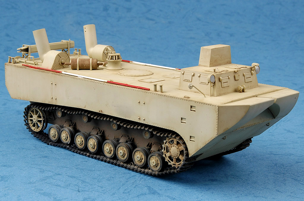 German Land-Wasser-Schlepper II-Upgraded 82462-1:35-HobbyBoss